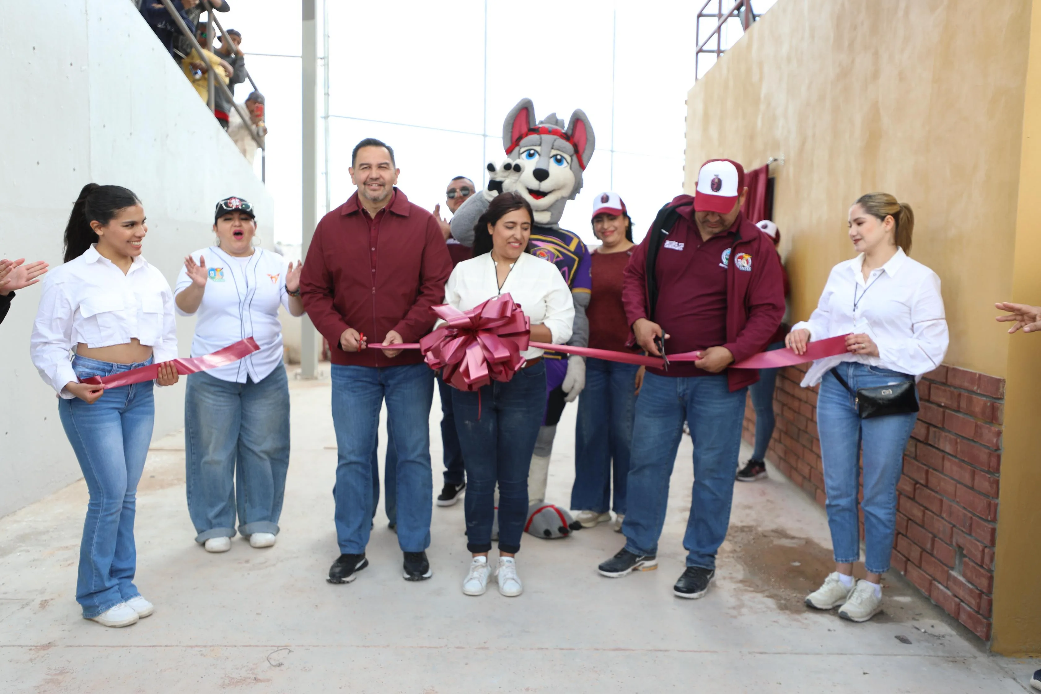 Municipio entrega remodelación del Centro Deportivo del SNTSS con inversión de 7 millones de pesos - imagen 1