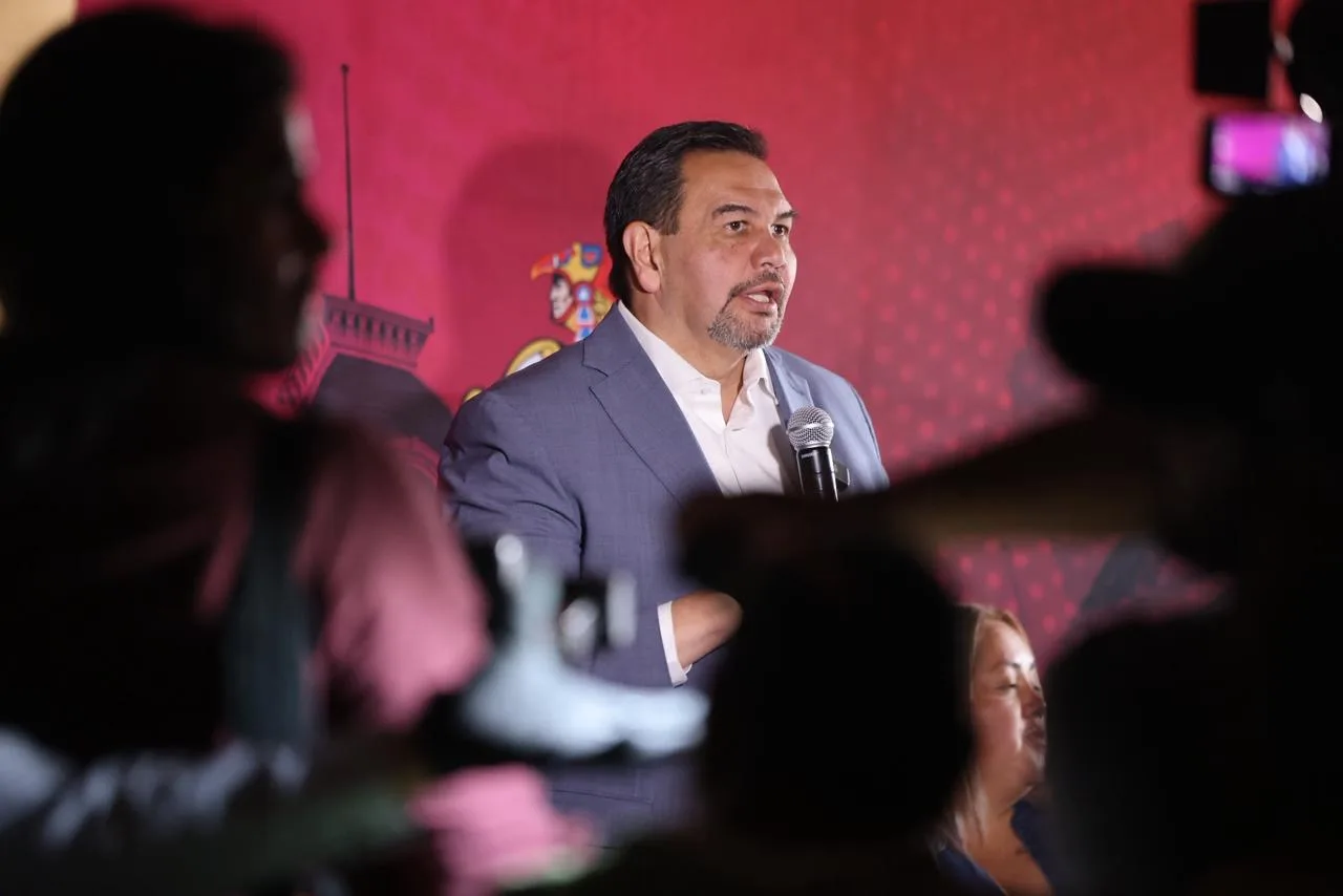 Inaugura alcalde comedor gratuito para niños en Los Kilómetros de Ciudad Juárez - imagen 9