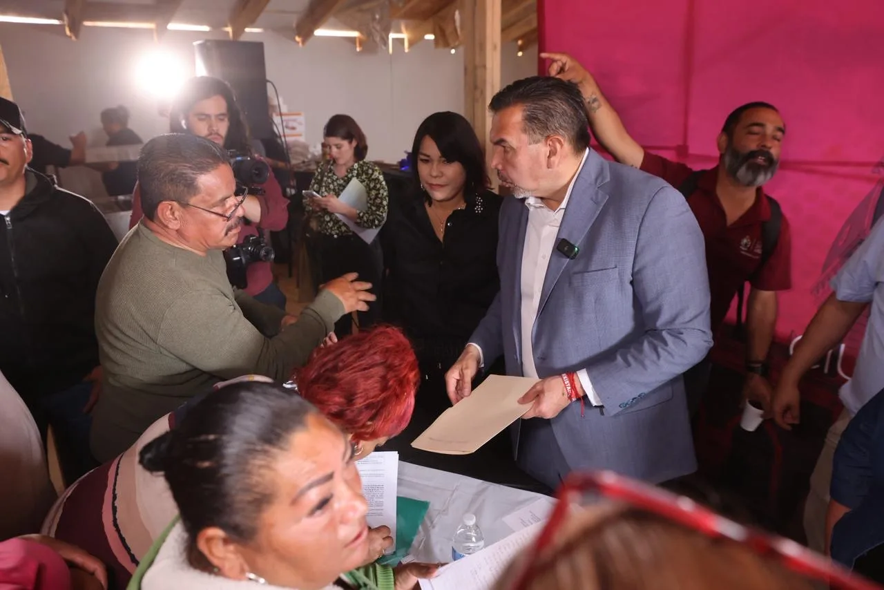 Inaugura alcalde comedor gratuito para niños en Los Kilómetros de Ciudad Juárez - imagen 14