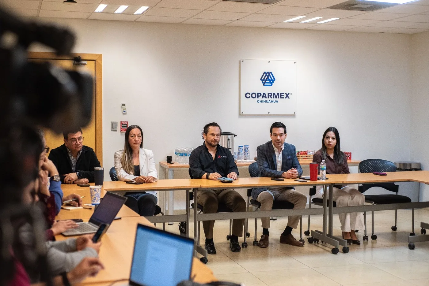 COPARMEX Chihuahua celebra 90 años con panel de 11 expresidentes - imagen 2
