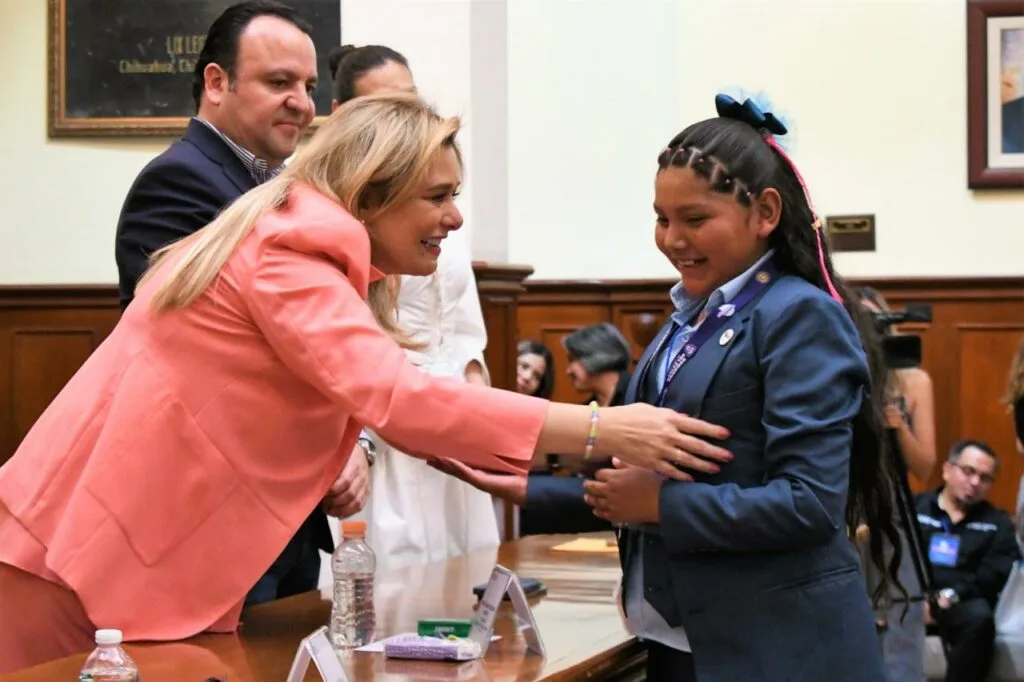 Niña tarahumara de 12 años asume como Fiscal General de Chihuahua - imagen 5
