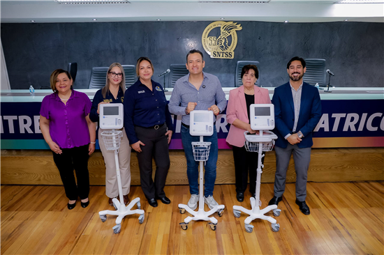 Chihuahua entrega monitores pediátricos al IMSS - imagen 3