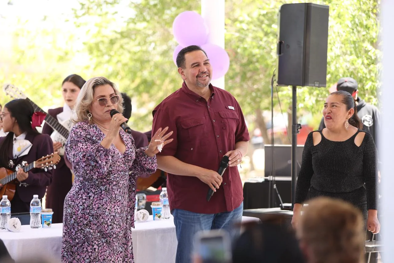 Pérez Cuéllar festeja el Día de las Madres en Horizontes del Sur - imagen 1