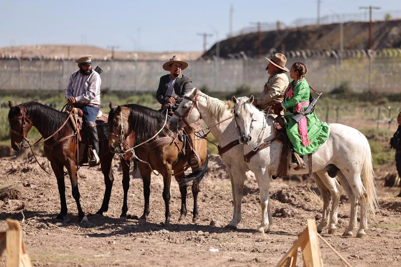 Ciudad Juárez conmemora 115 años de La Toma con acto en el río Bravo - imagen 1