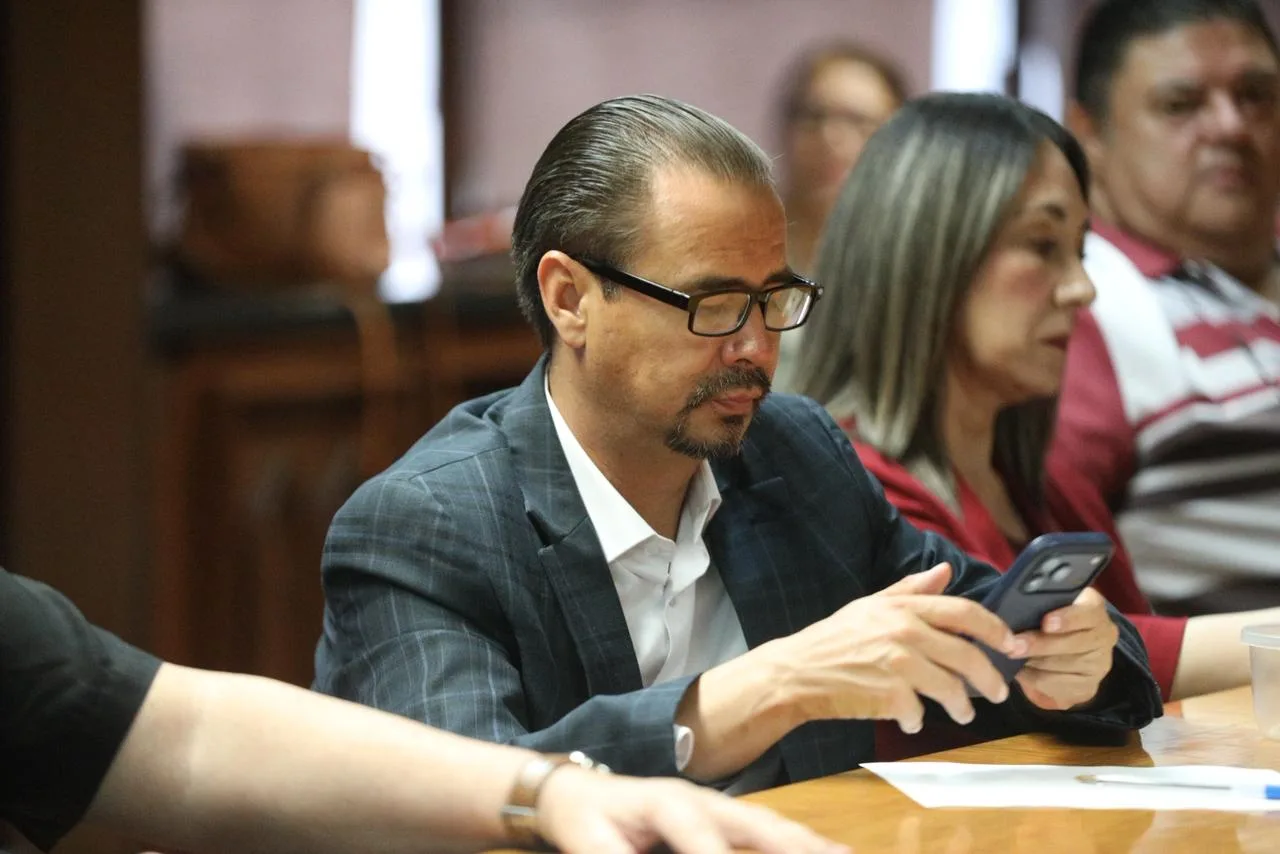 Buscan endurecer sanciones y arrestos por tirar escombro en calles de Ciudad Juárez - imagen 7