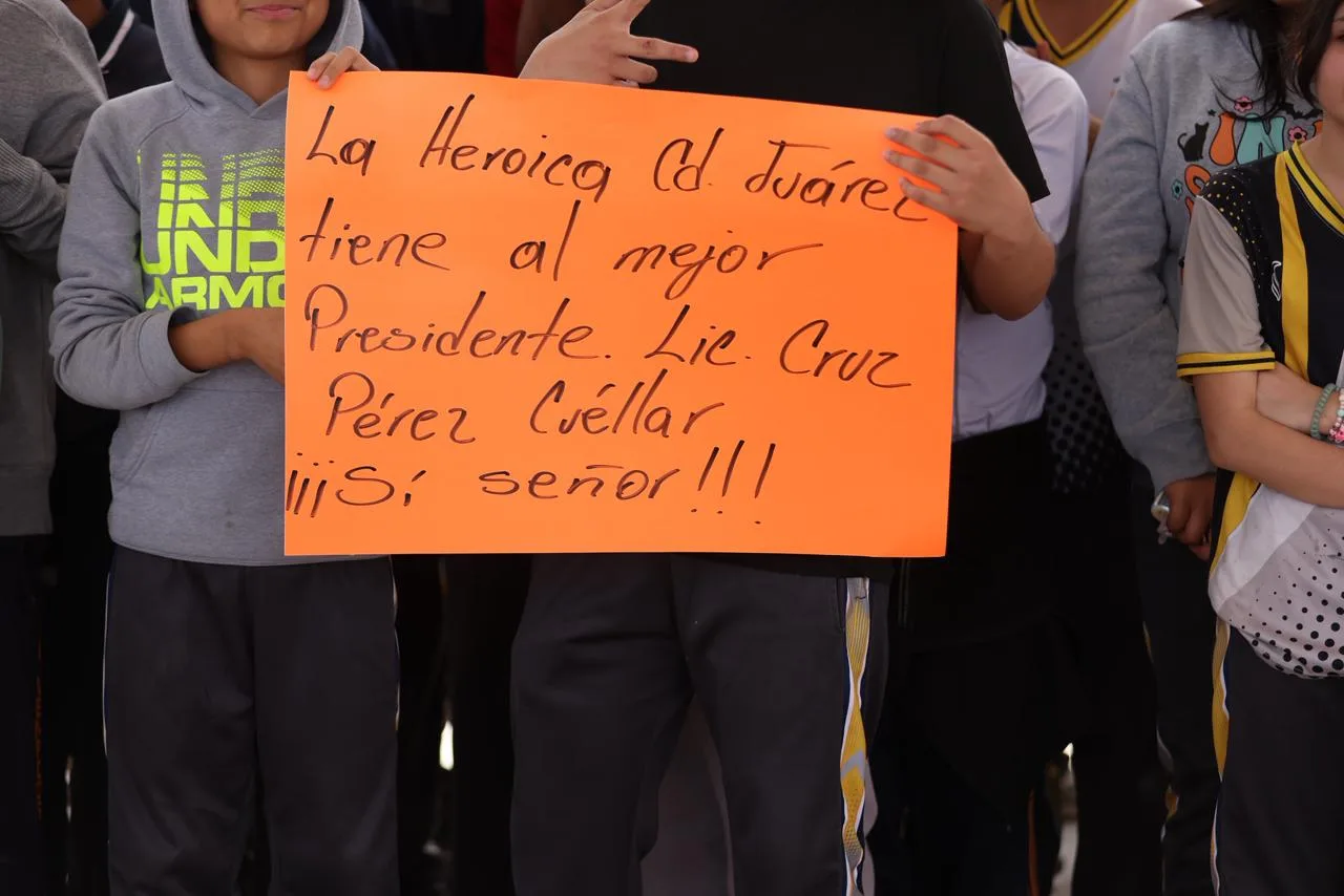 Municipio invierte 3.2 millones de pesos en canchas deportivas para la Secundaria Técnica 97 de Ciudad Juárez - imagen 8