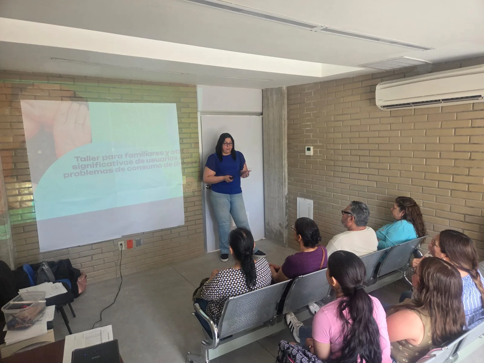 Salud Municipal ofrece talleres psicológicos a familias de personas en rehabilitación por adicciones - imagen 2