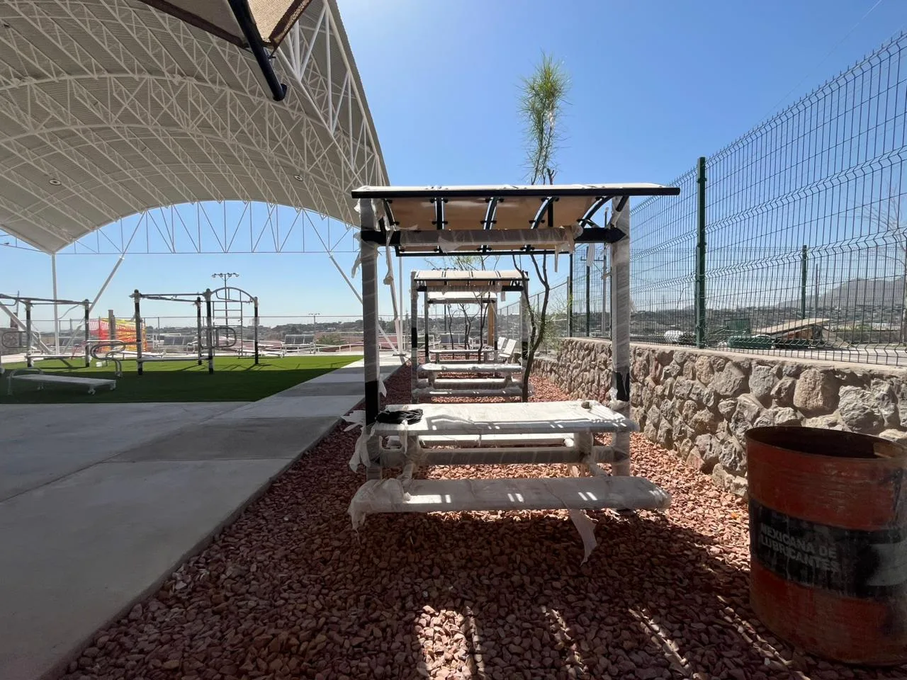 Complejo deportivo 'De las calles al ring' en colonia Juanita Luna llega al 95% de avance - imagen 5