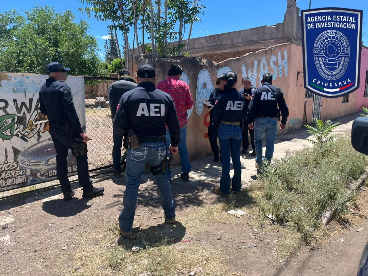 Operativo preventivo de la AEI en Nuevo Casas Grandes busca detenidos con órdenes de aprehensión y vehículos robados - imagen 1