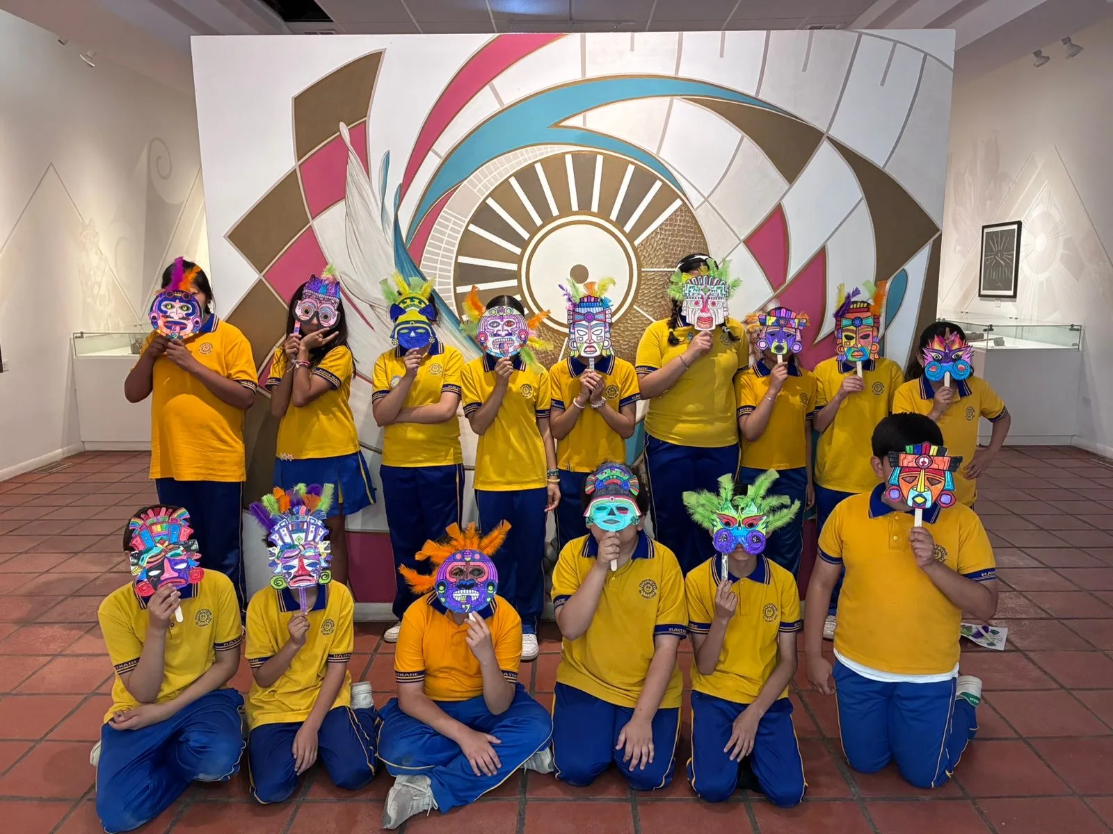 Estudiantes del Colegio Rayenare recorren el MAHCH con el programa Grandes Exploradores de IPACULT - imagen 6