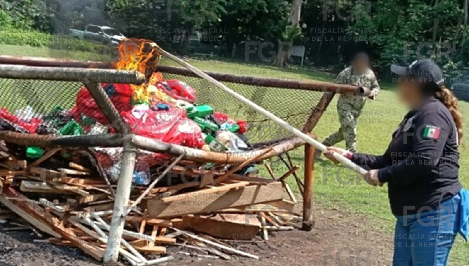 FGR incinera más de 360 kilos de cocaína en Tapachula, Chiapas - imagen 2