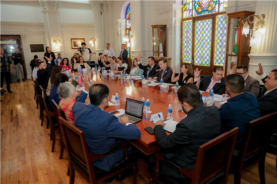 Cabildo en Chihuahua aprueba cambios de uso de suelo y enajenación de predios municipales