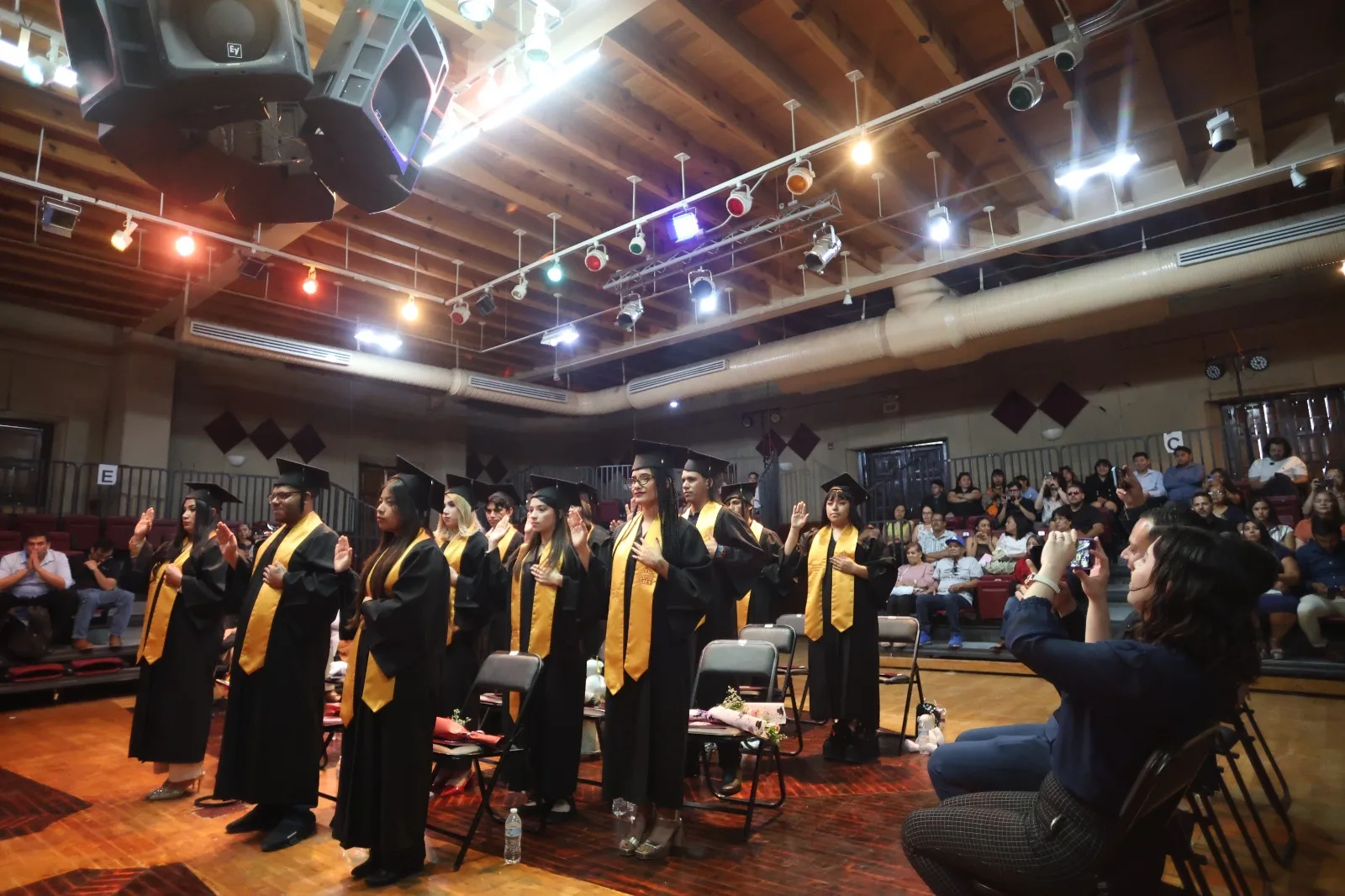 Graduación de la generación 2023-2026 del Centro Municipal de las Artes en Juárez - imagen 5