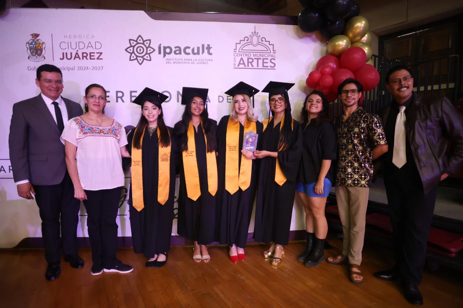 Graduación de la generación 2023-2026 del Centro Municipal de las Artes en Juárez - imagen 7
