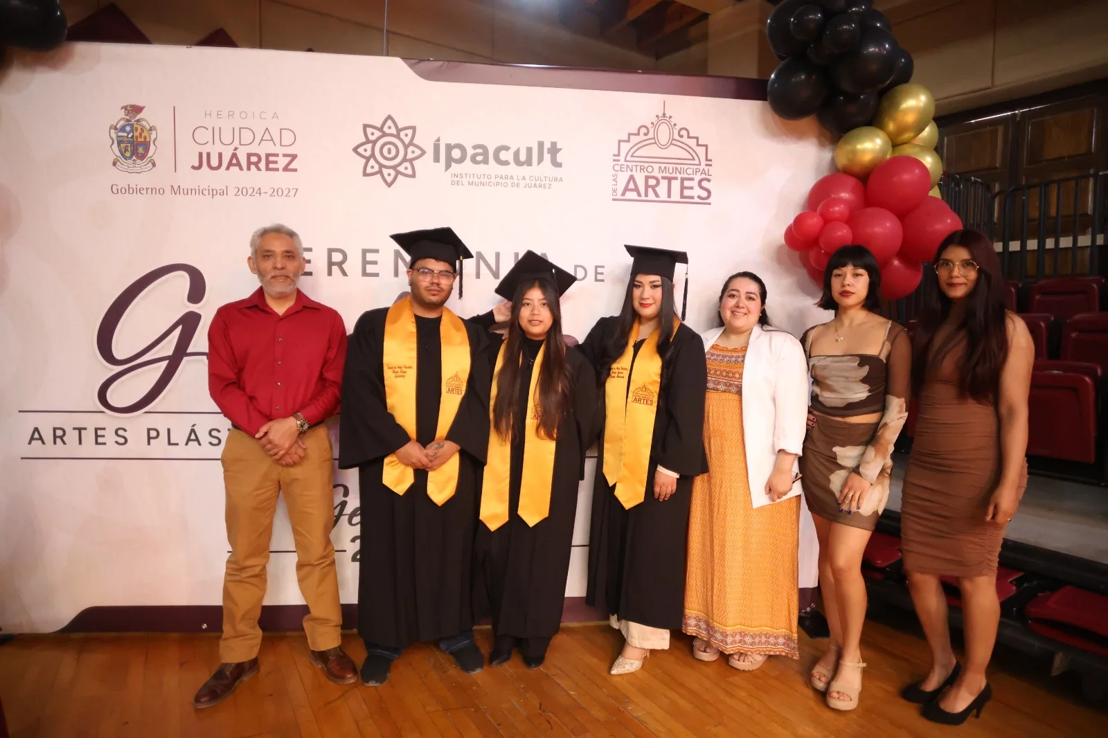 Graduación de la generación 2023-2026 del Centro Municipal de las Artes en Juárez - imagen 9