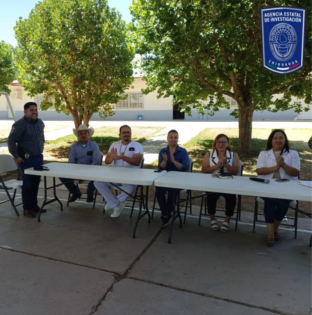 GOECHI Noroeste lleva charla de oficios y profesiones a primaria de Nuevo Casas Grandes - imagen 1