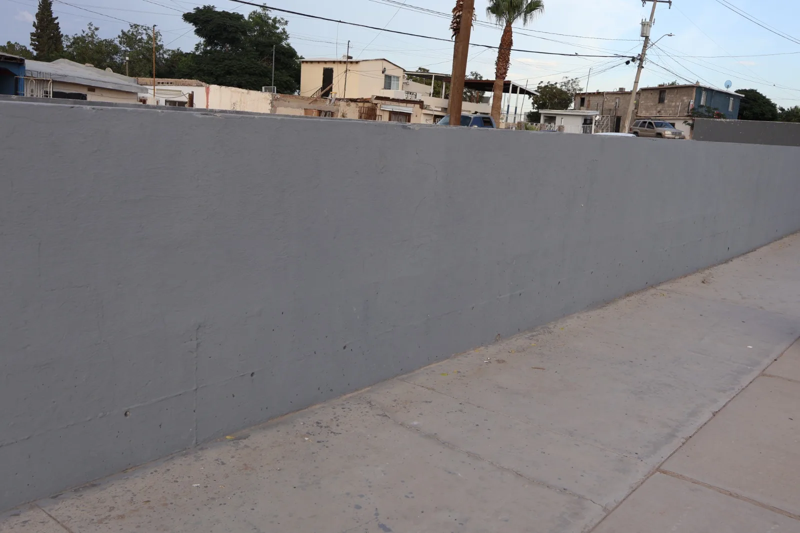 Vecinos y Gobierno de Juárez colaboran para rehabilitar el Parque Tierra y Libertad - imagen 11