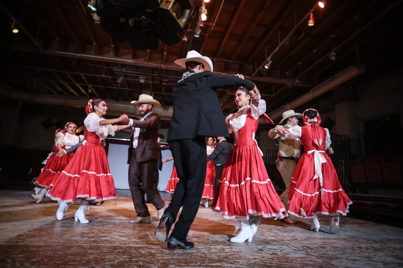 Espectáculo de danza “Chihuahua, nuestra herencia” destaca la cultura regional en Juárez - imagen 7