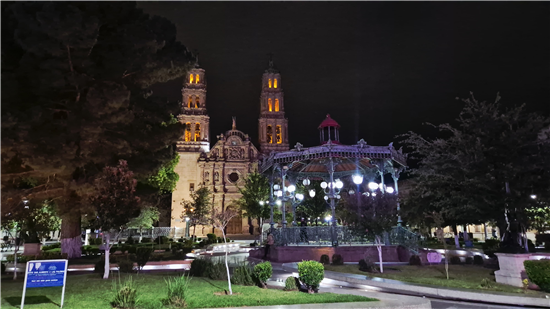 Chihuahua mantiene la Plaza de Armas como espacio histórico y cultural - imagen 1