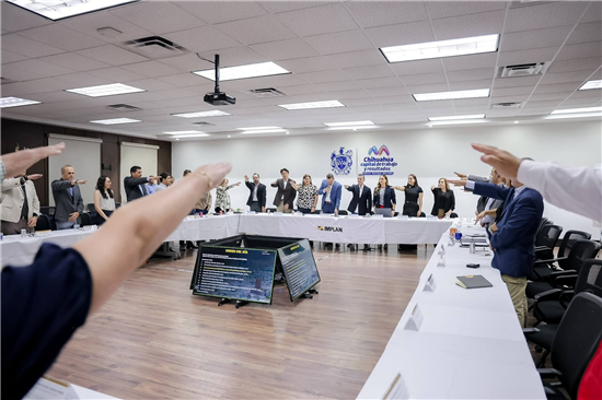 Marco Bonilla asume compromiso con el ordenamiento territorial en Chihuahua Capital - imagen 2