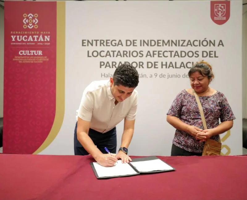 Gobierno de Yucatán entrega indemnizaciones a locatarios afectados por incendio en Parador Turístico de Halachó - imagen 2