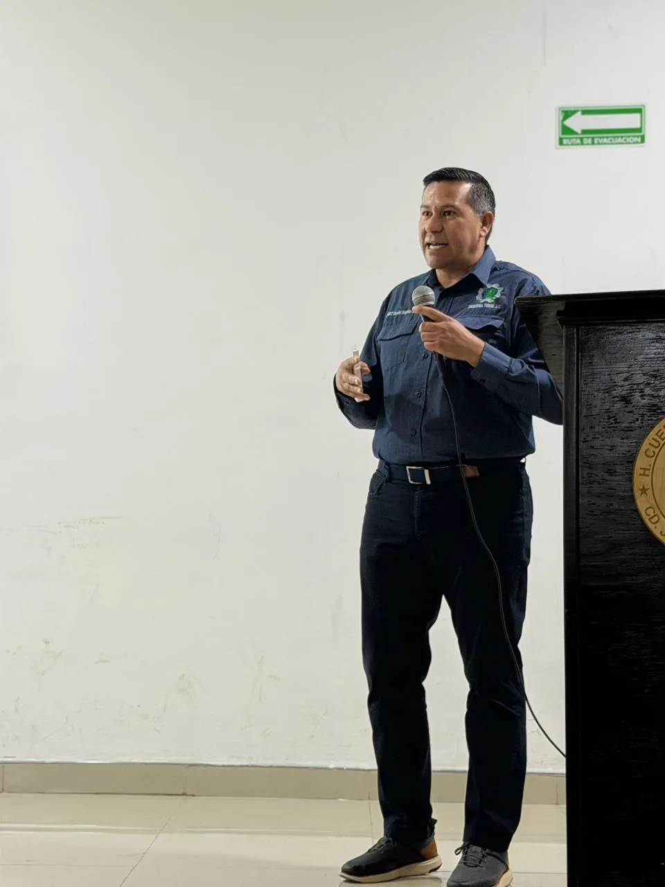 Capacitan a funcionarios municipales en manejo preventivo de incidentes con abejas en Zacatecas - imagen 1
