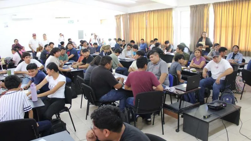 Más de 35 proyectos juveniles avanzan al Techstars Startup Weekend Yucatán 2026 - imagen 1