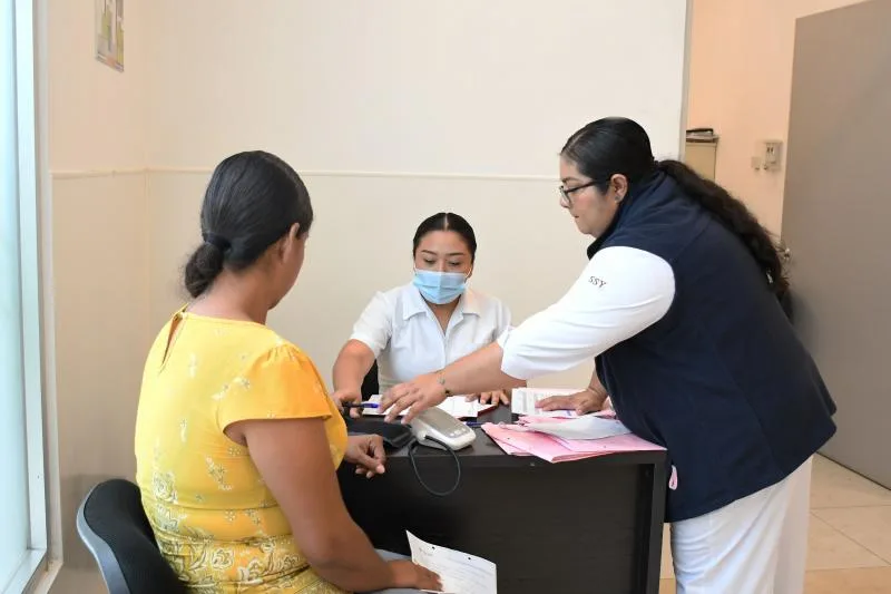 Realizan jornada gratuita de planificación familiar en Hospital Dra. Consuelo Vadillo Gutiérrez en Mérida - imagen 1