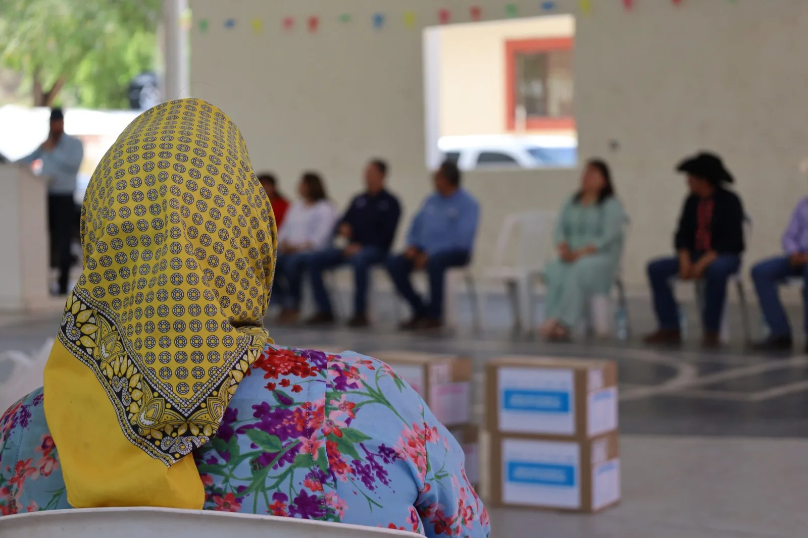 NutriChihuahua entrega alimentos, apoyos escolares e insumos agropecuarios en Uruachi - imagen 2