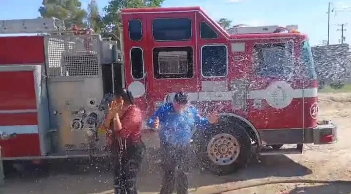 Protección Civil reconoce a cuatro bomberos tras 27 años de servicio en Ciudad Juárez - imagen 2