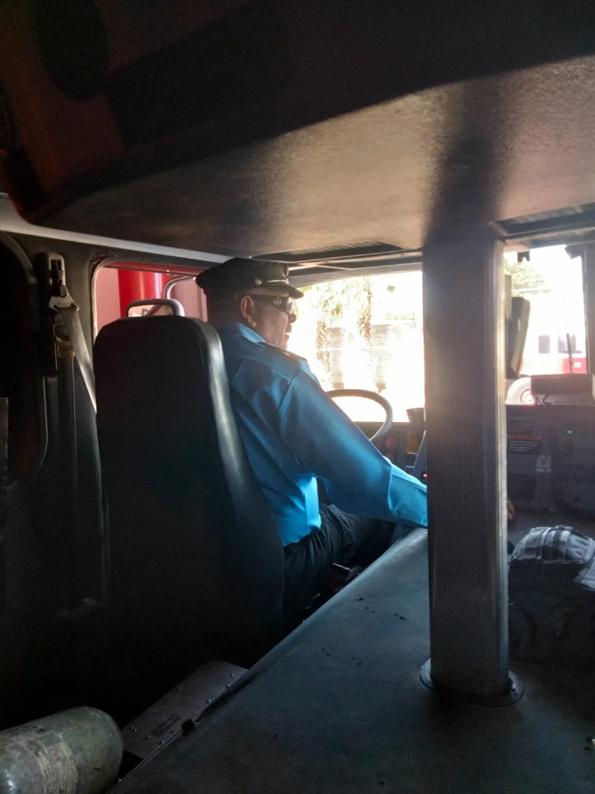 Protección Civil reconoce a cuatro bomberos tras 27 años de servicio en Ciudad Juárez - imagen 4