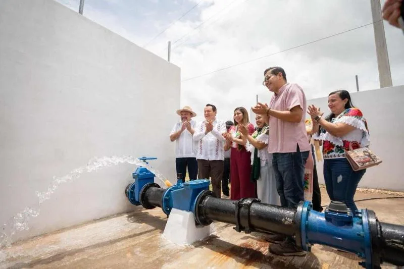 Gobierno de Yucatán entrega motos adaptadas y mejora sistemas de agua en Ticul y Yotholín - imagen 3