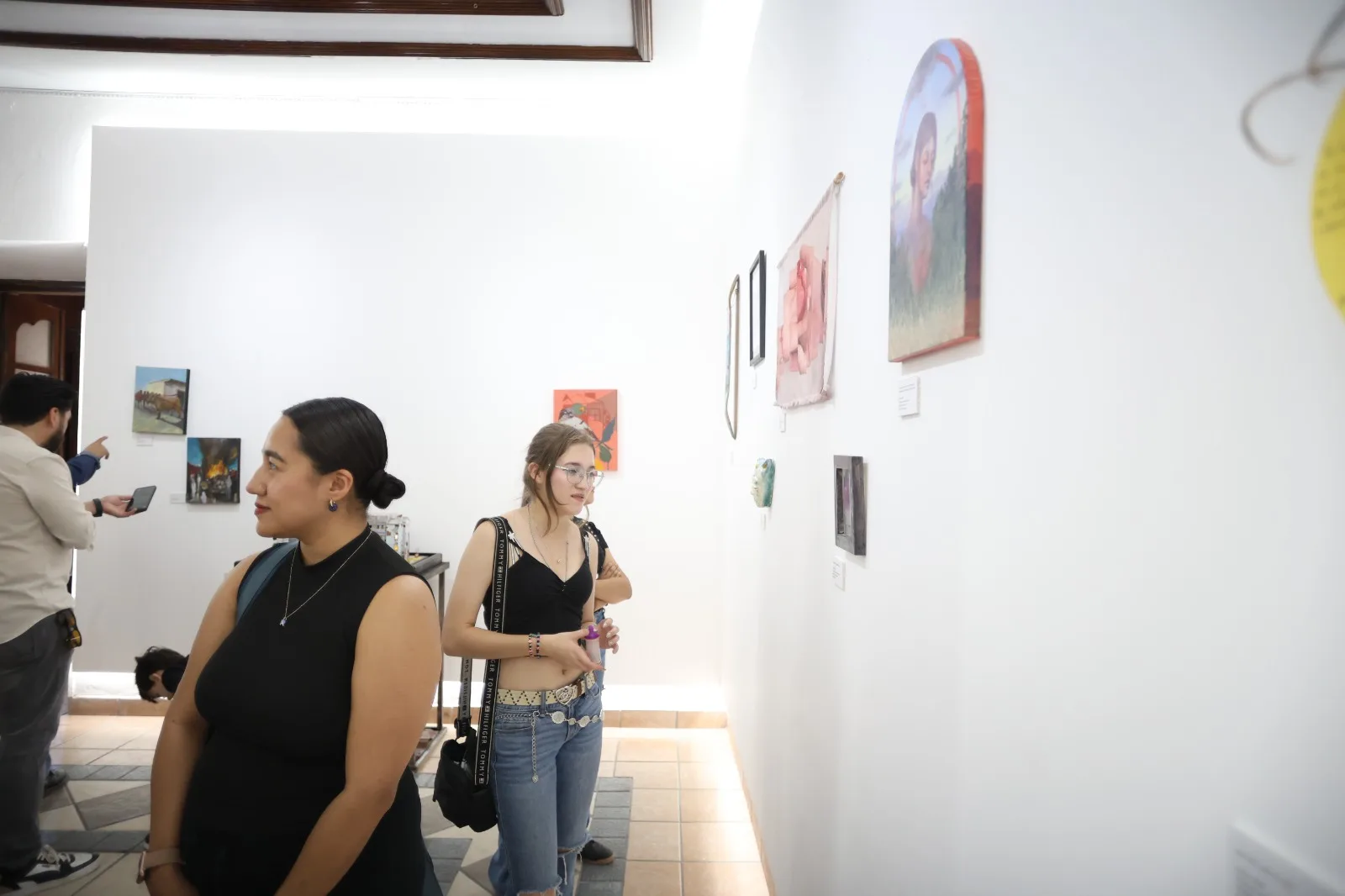Inauguran en Juárez la exposición colectiva “Paisajes internos” en el Centro Municipal de las Artes - imagen 2