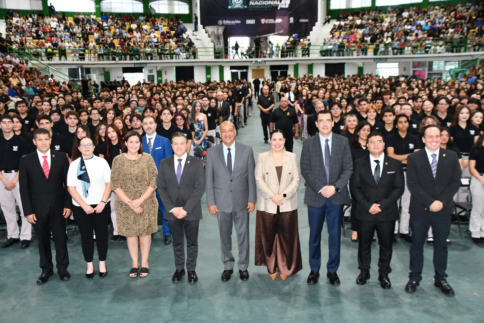 Se gradúan 704 estudiantes del Cobach Plantel 8 en Chihuahua - imagen 1