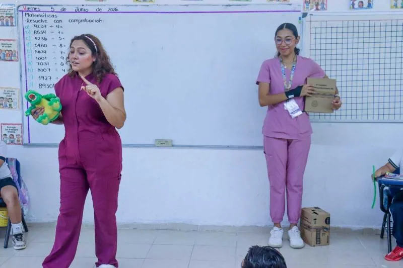 Feria de la Salud en la colonia Sambulá ofrece servicios preventivos y vacunación en primaria de Mérida - imagen 4