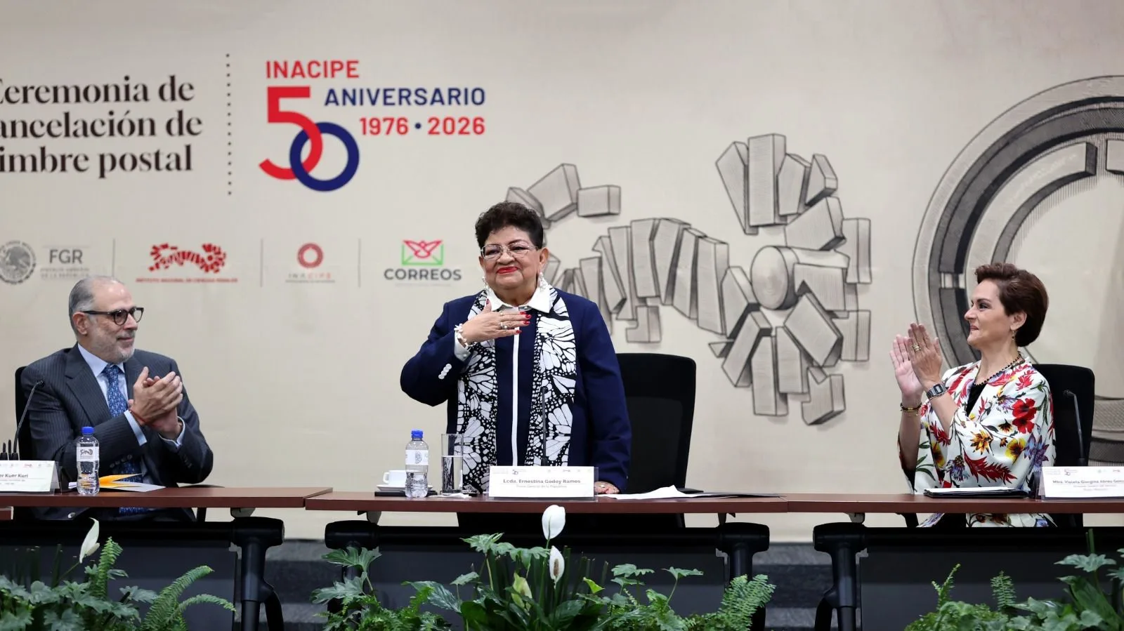 FGR y SEPOMEX celebran 50 años del INACIPE con emisión de timbre postal conmemorativo - imagen 2