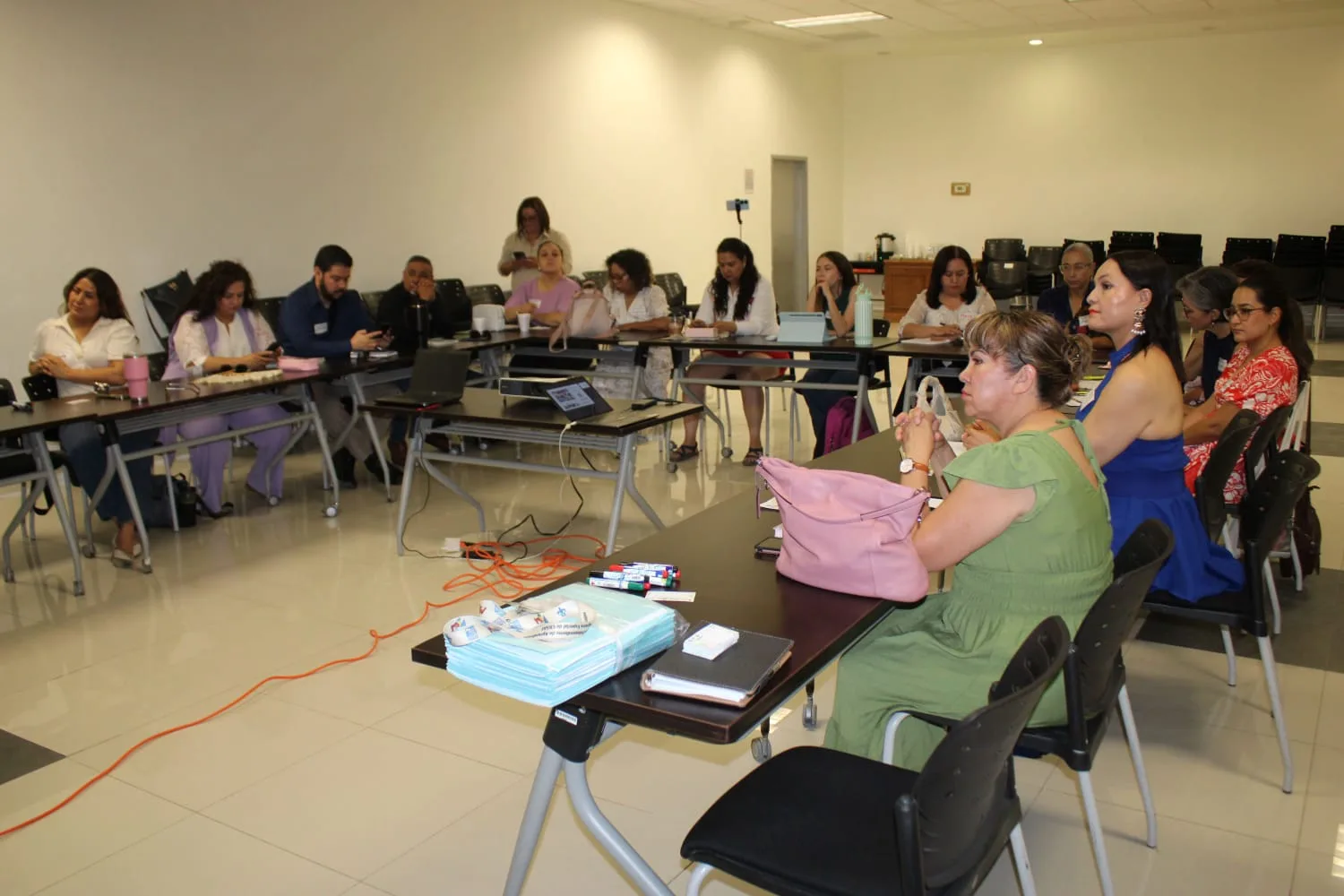 SEyD y Unicef capacitan a docentes en Ciudad Juárez para reforzar lectura, escritura y matemáticas - imagen 1