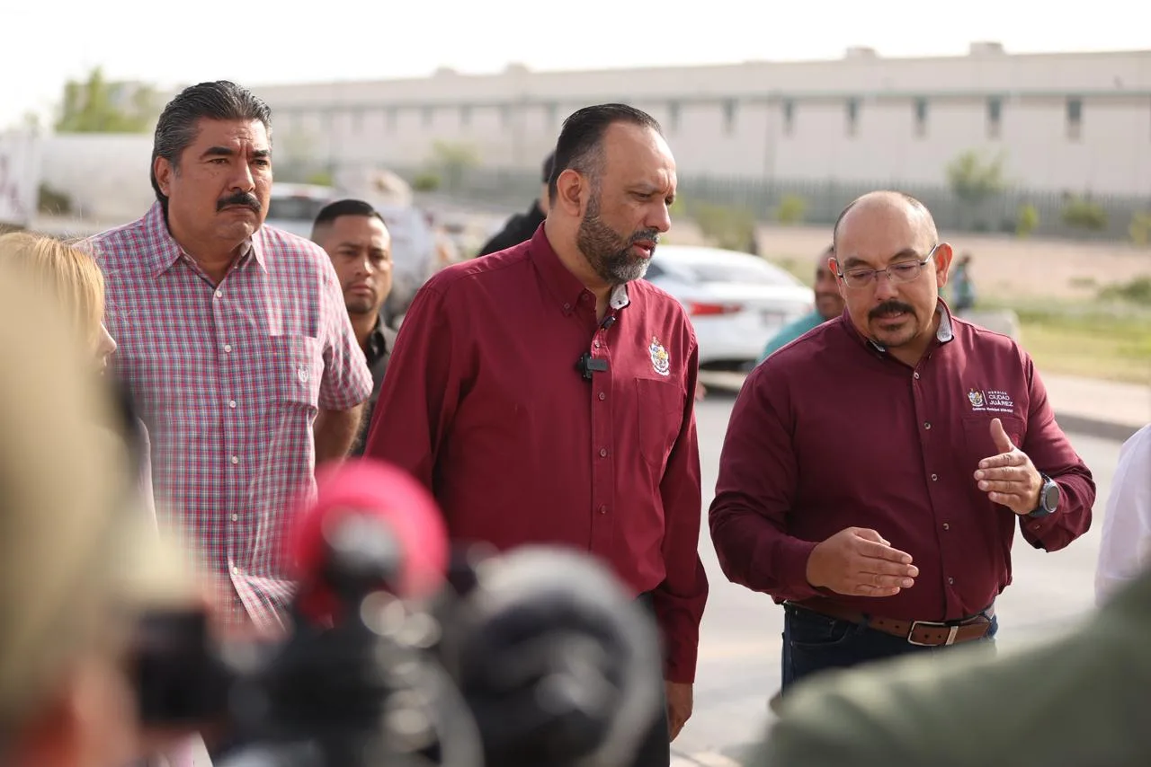 Presidente Municipal de Juárez supervisa avances en mantenimiento urbano de 48 avenidas prioritarias - imagen 1