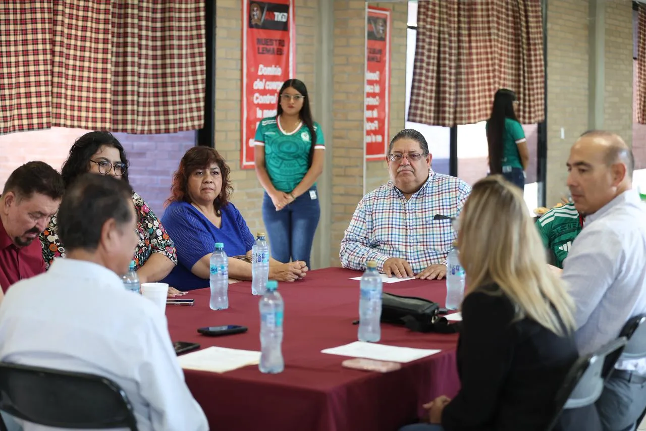 Avanzan programa de inclusión laboral para jóvenes con síndrome de Down en Centro Comunitario Zaragoza - imagen 4