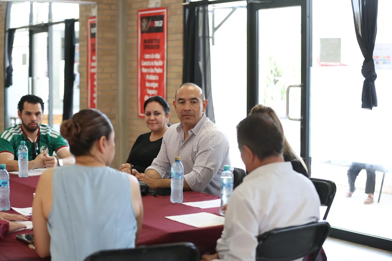 Avanzan programa de inclusión laboral para jóvenes con síndrome de Down en Centro Comunitario Zaragoza - imagen 6
