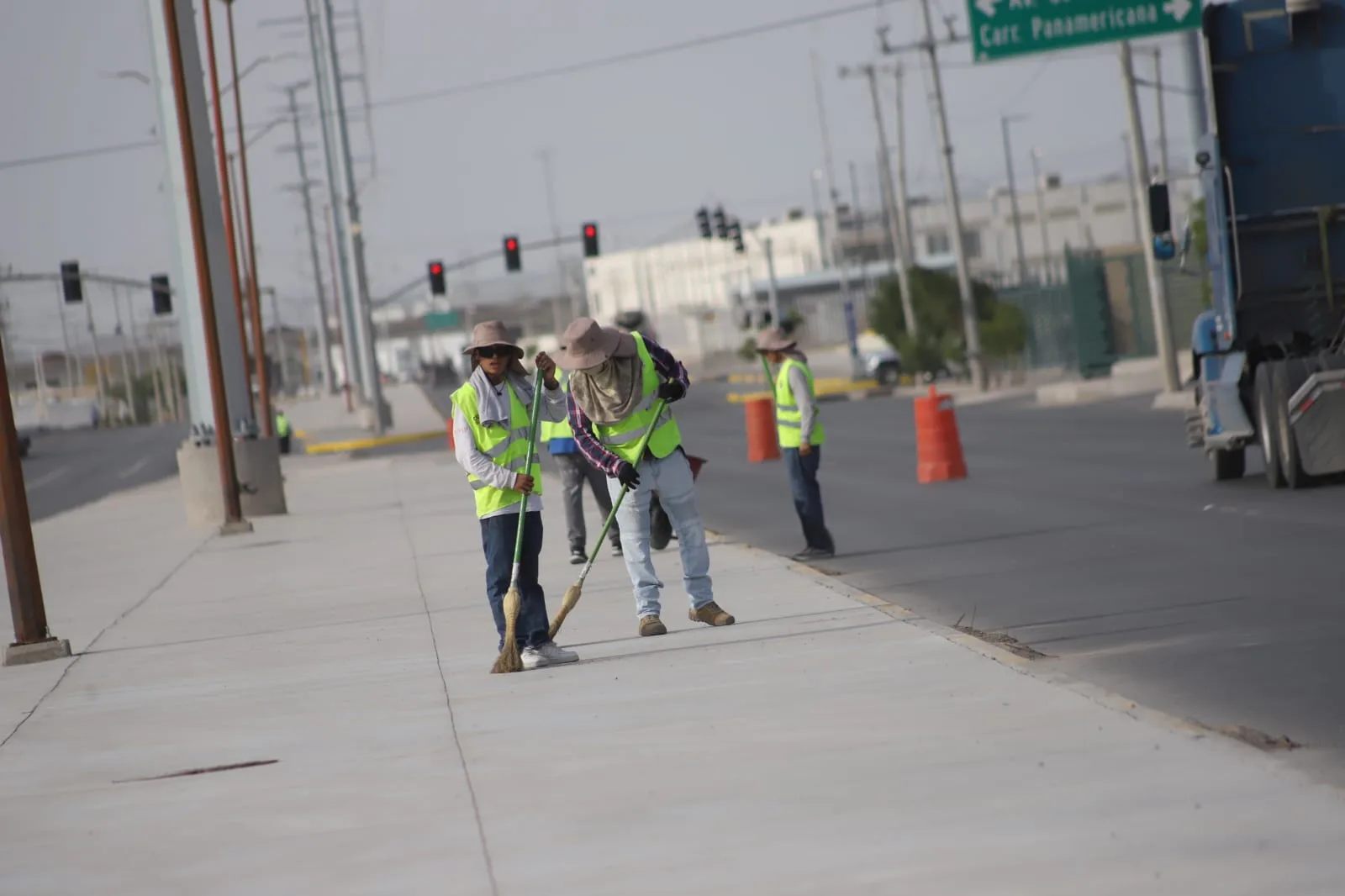 Avanza Cruzada del Cambio con mantenimiento en 35 avenidas de Torreón - imagen 9