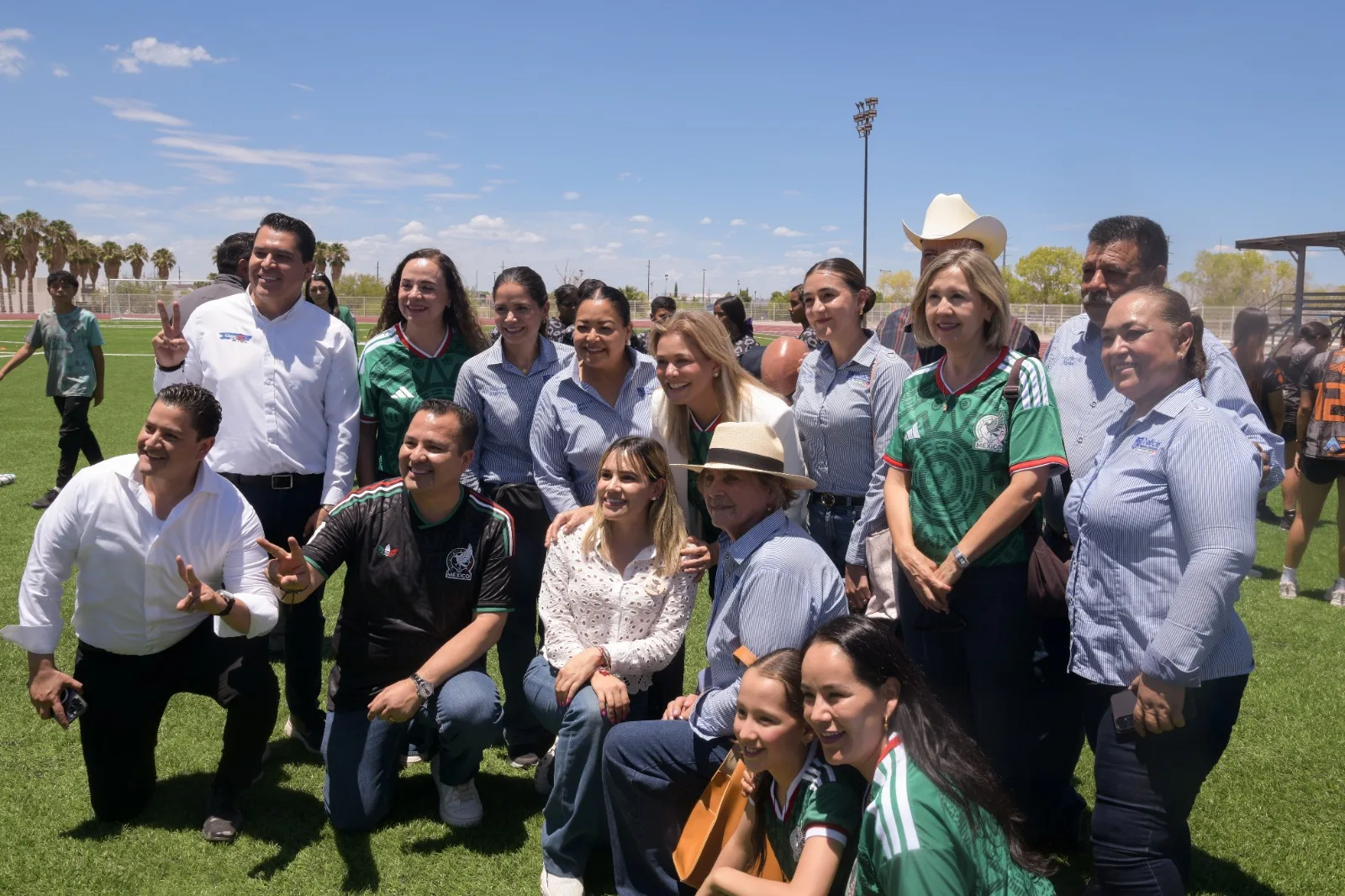 Maru Campos inaugura nueva pista de atletismo en Delicias tras 40 años de espera - imagen 4