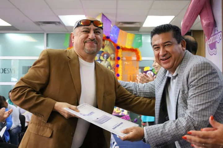 Coesvi reporta más de 1,200 familias beneficiadas con escrituración de viviendas en Chihuahua - imagen 12