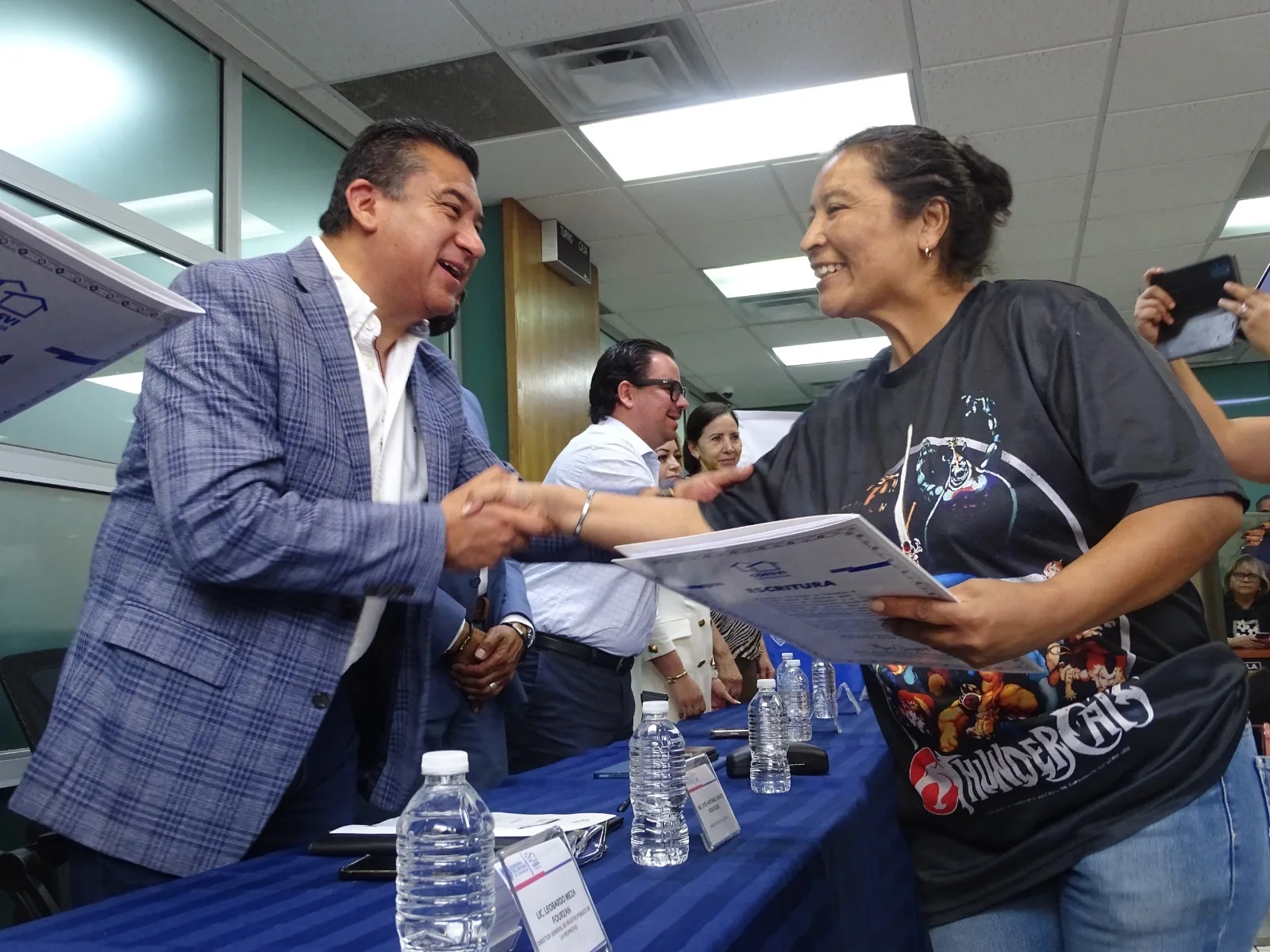 Coesvi reporta más de 1,200 familias beneficiadas con escrituración de viviendas en Chihuahua - imagen 11