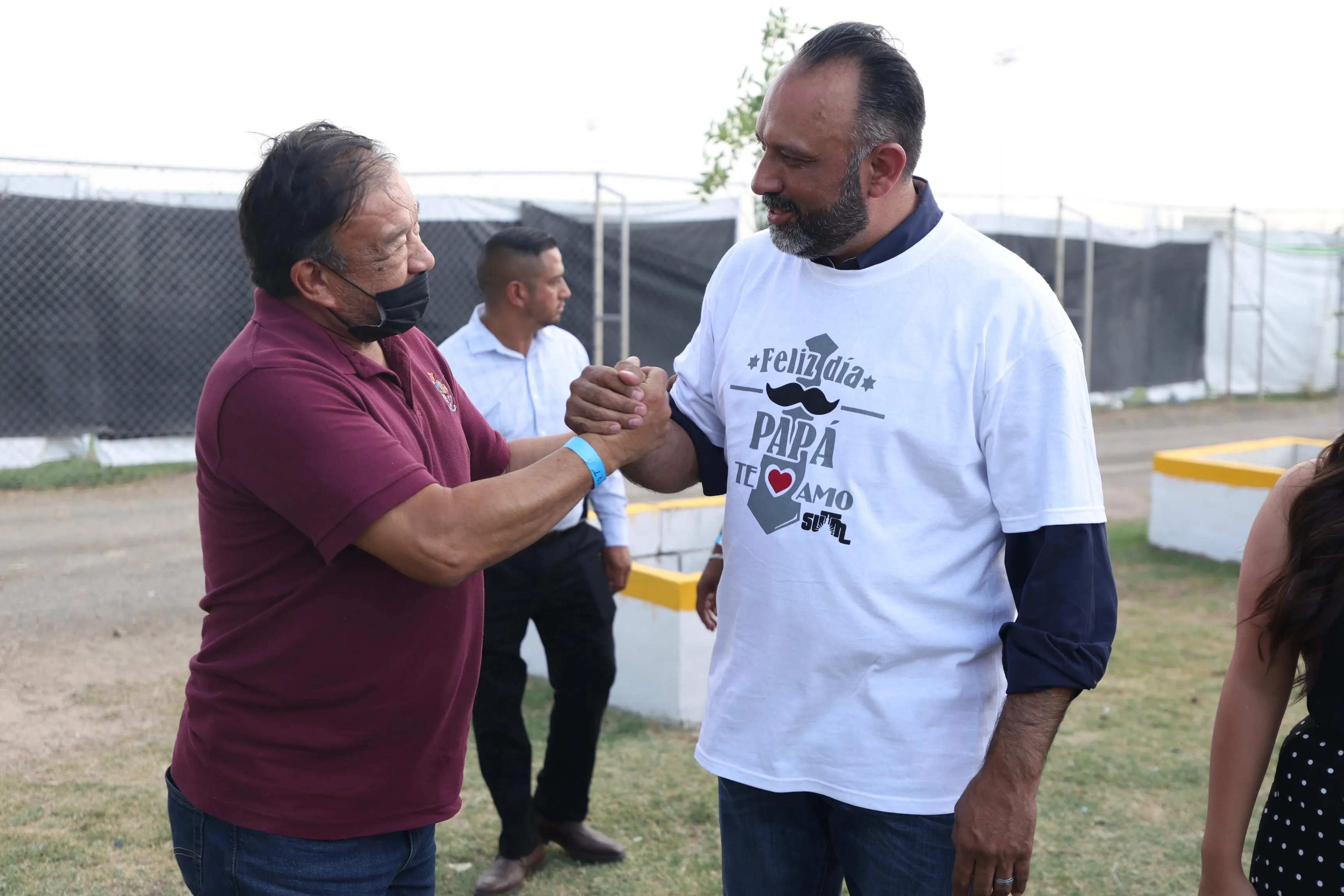 Más de mil trabajadores municipales celebran el Día del Padre en Juárez con récord de asistencia - imagen 13