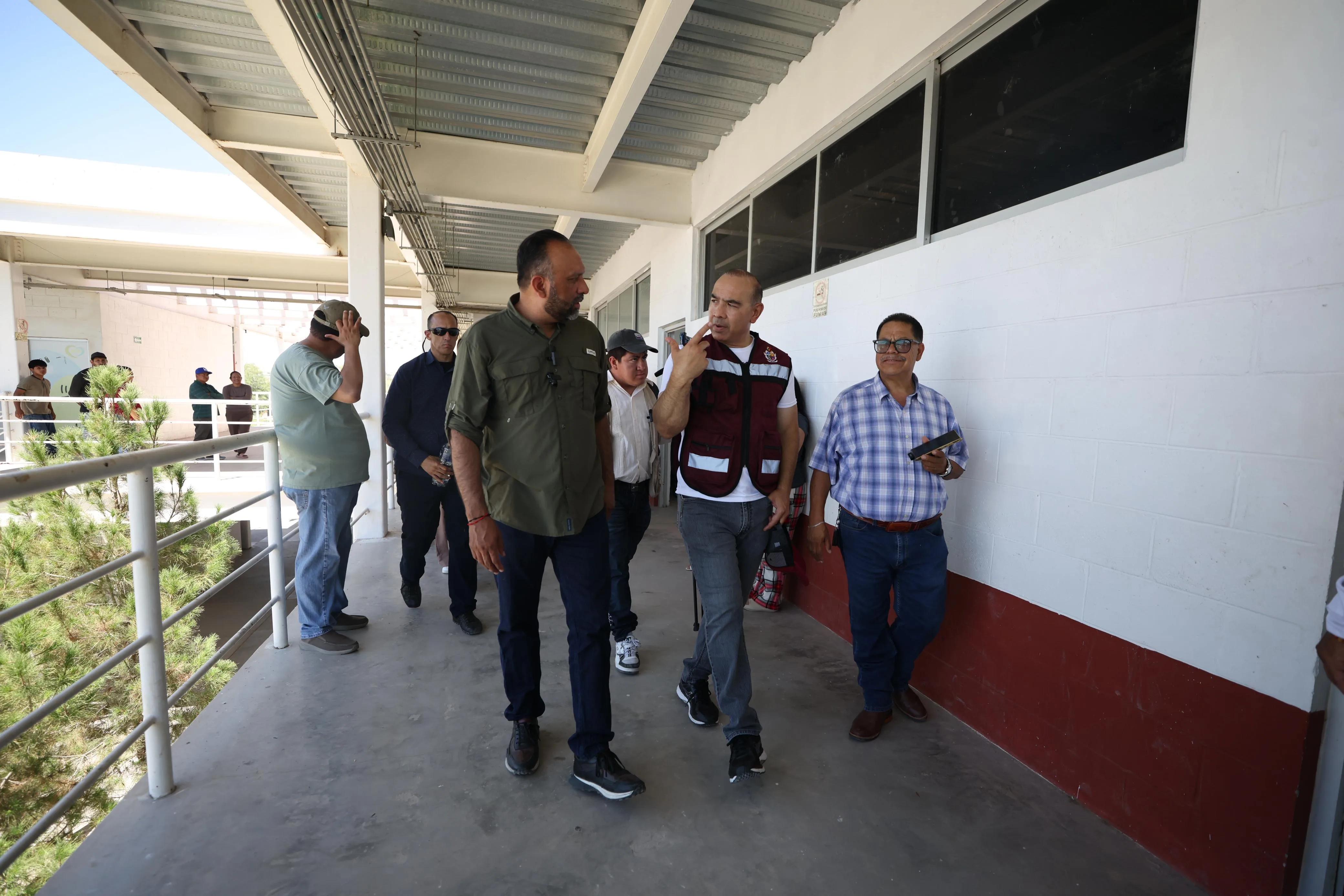 Presidente Municipal de Juárez visita Centro Comunitario Riveras del Bravo para impulsar talleres y actividades - imagen 15