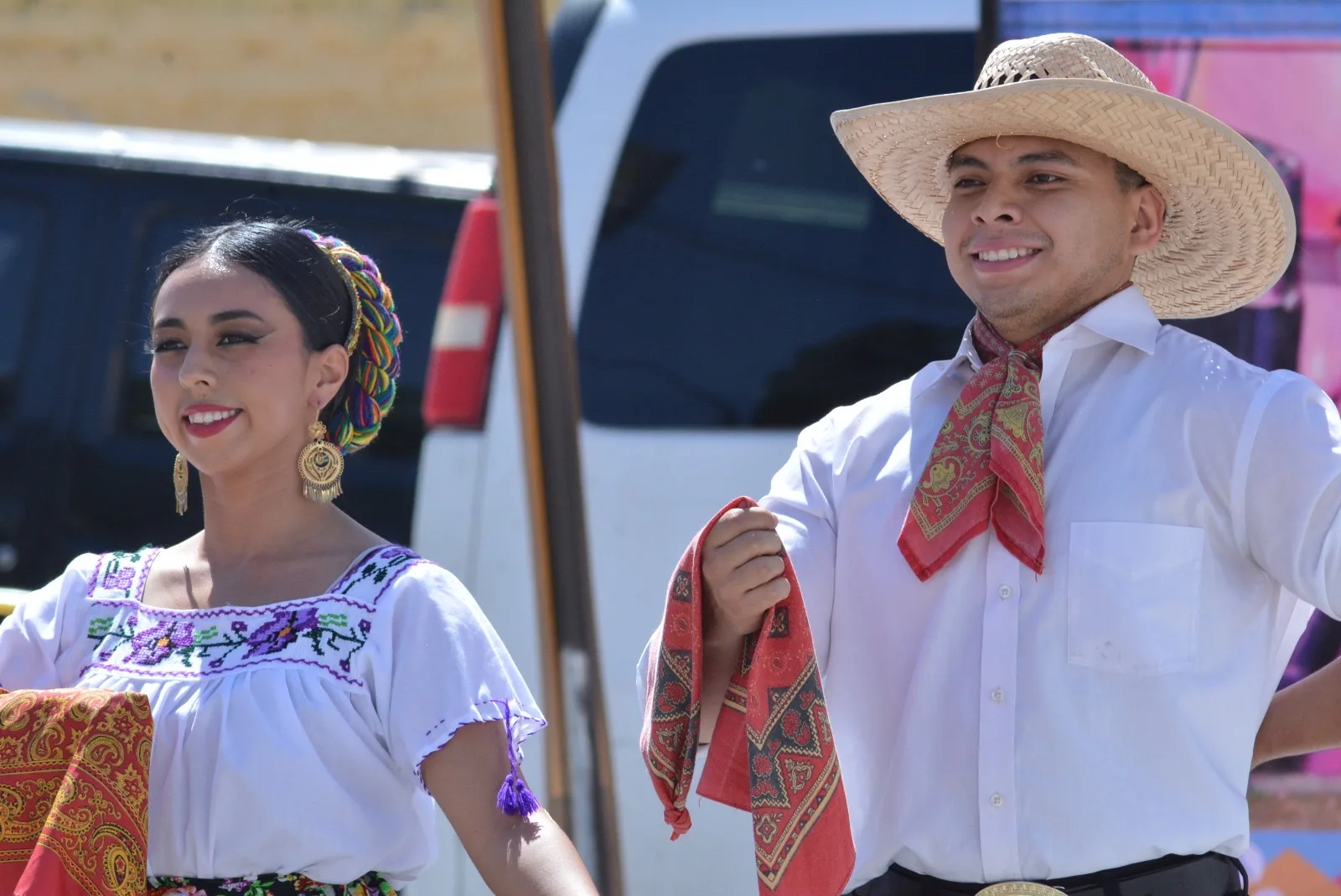 Festival CruzArte reúne arte, cultura y servicios gratuitos en el Centro Comunitario Azteca de Ciudad Juárez - imagen 9
