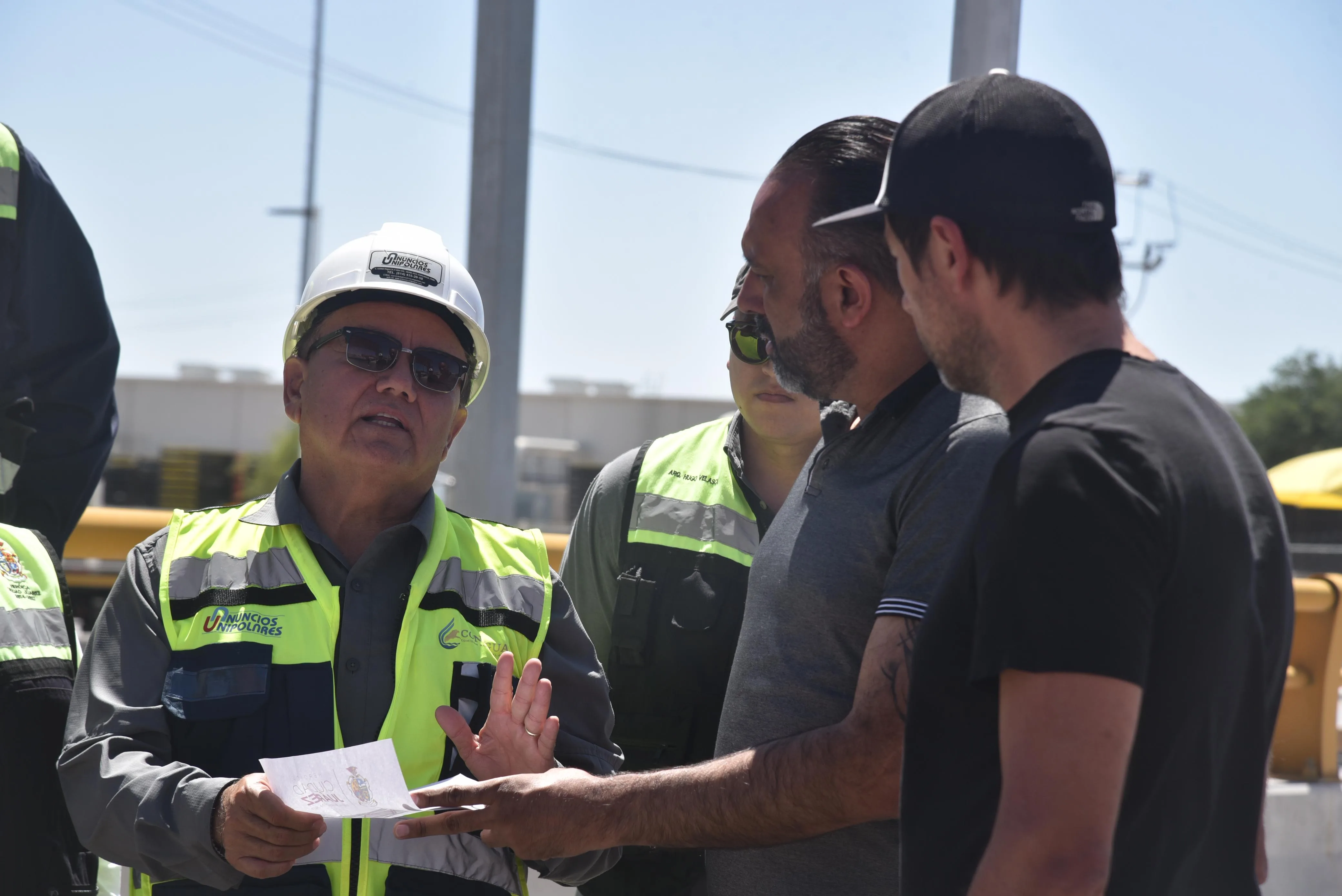 Avanza instalación de puente peatonal en distribuidor vial Talamás Camandari en Durango - imagen 1