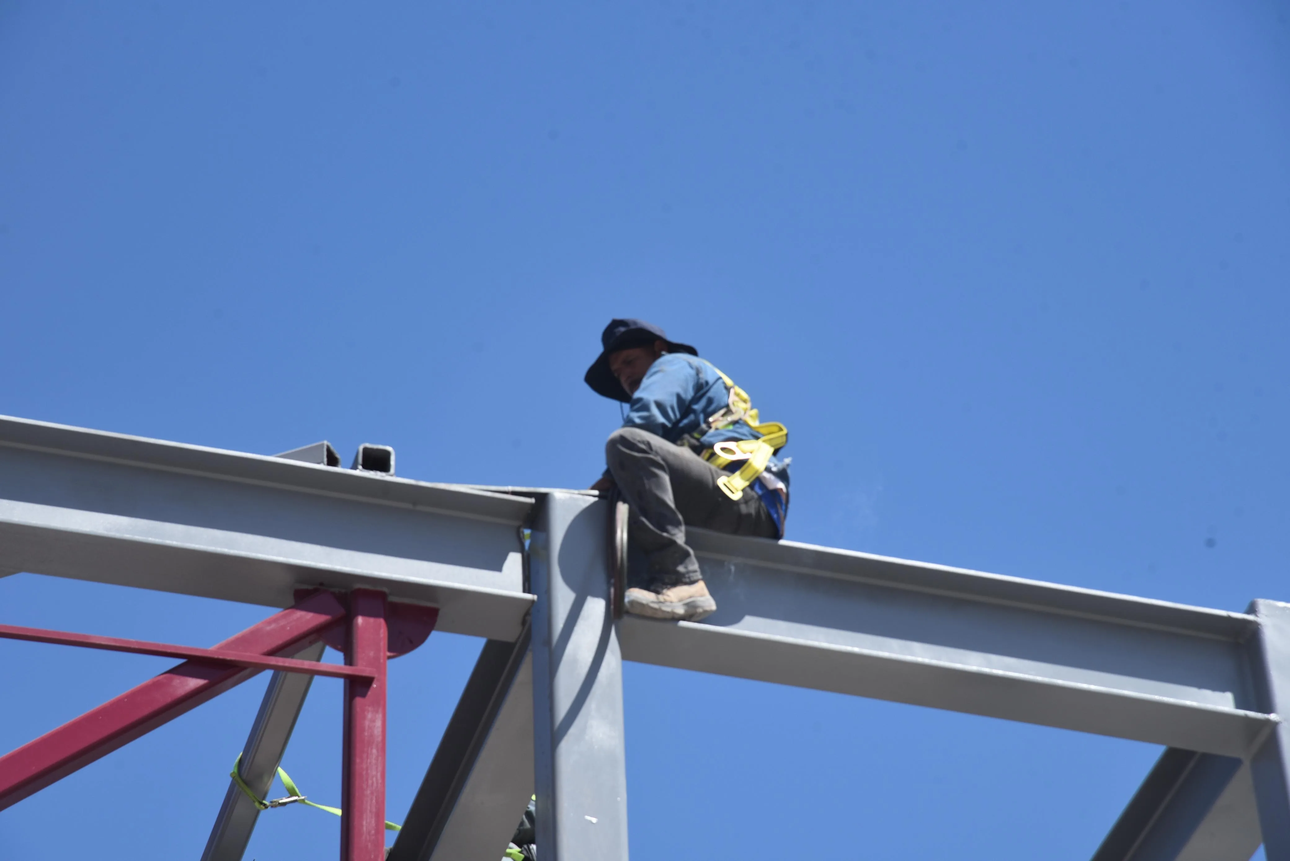 Avanza instalación de puente peatonal en distribuidor vial Talamás Camandari en Durango - imagen 3