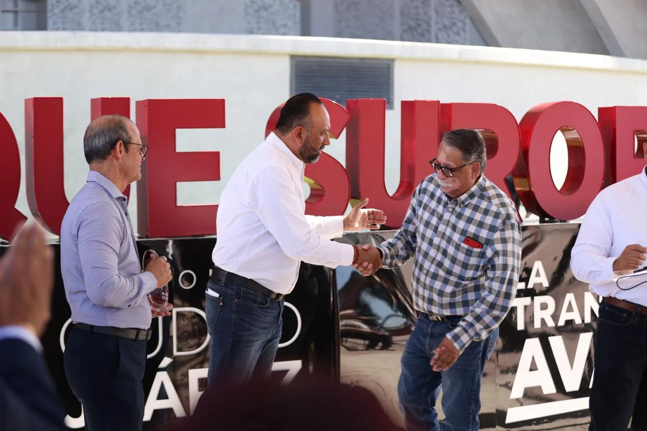 Avanza Cruzada del Cambio en Juárez con retiro de 5 mil toneladas de residuos y reconocimientos a empresas y ciudadanos - imagen 7